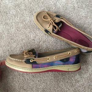Women’s Sperrys!